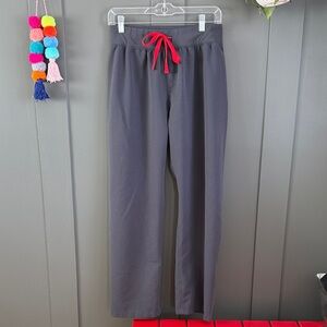 Women’s figs livingston scrubs size medium petite